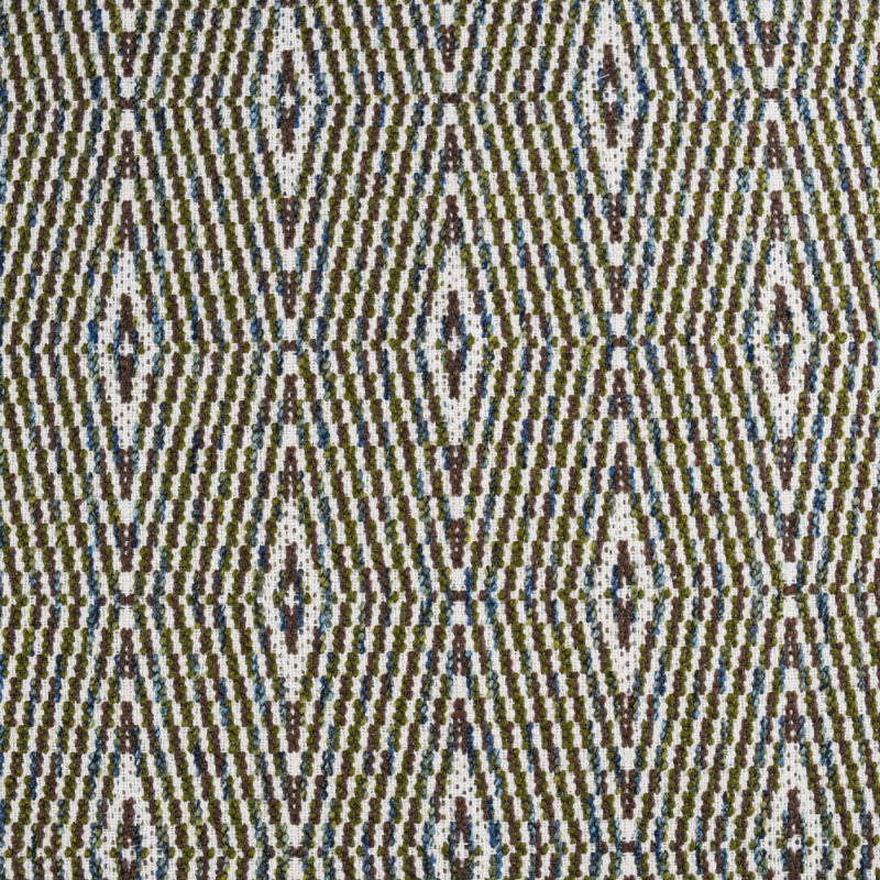FB005255.jpg